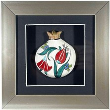 Çini Evi Kırmızı Lale ve Karanfil – Iznik Çinili Nar Plaket