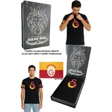 Galatasaray Lisanslı Logo Baskılı Siyah T-Shirt Bayrak ve Lazer Kutu Hediyeli