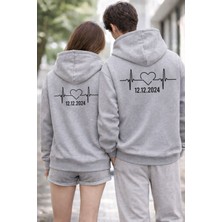 Shain Kişiye Özel Tarih Baskılı Sevgililer Günü Hediyesi Çift Kombin Gri Kapşonlu Sweatshirt