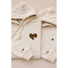 Shain Kişiye Özel Tarih Harf Baskılı Sevgililer Günü Hediyesi Çift Kombin Ekru Sweatshirt