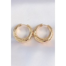 Zemira Home Pirinç Gold Renk Asimetrik Kıvrım Küpe