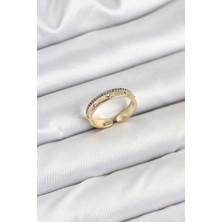 Clariss Pirinç Gold Renk Sıralı Zirkon Taşlı Kutup Yıldızı Model Kadın Yüzük