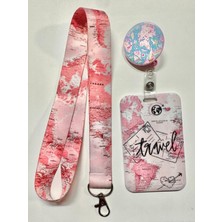 Pembe Dünya Haritası Gezi Boyun Askısı Yoyo ve Dik Kartlık Set