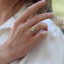 Necati Gün Yeşil Neon Zirkon Taşlı Oval Gümüş Yüzük