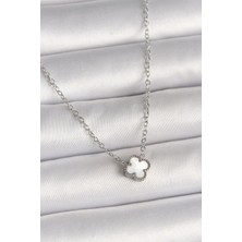 Zemira Home 316L Çelik Gümüş Renk Beyaz Yonca Model Kadın Kolye