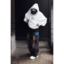 Bellanova 3 Iplik Kapüşonlu Kanguru Cepli Sweatshirt – Göğüs Yuvarlak Minimal Baskılı Unisex