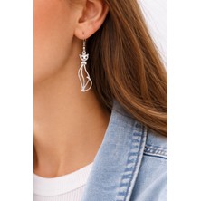 Herşey Nota Zarif Kedi Figürlü Gümüş Renk Sallantılı Günlük Kadın Küpe