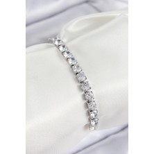 Zemira Home Pirinç Zirkon Taşlı Kare Model Gümüş Renk Asansörlü Kadın Bileklik