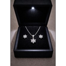 925 Ayar  Rodyum  Kaplama  Zirkon Taşlı  Yıldız  Gümüş  Set