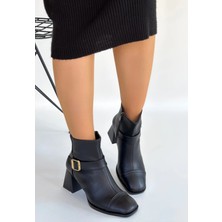 Kazax Mejjo Siyah Cilt Topuklu Bot