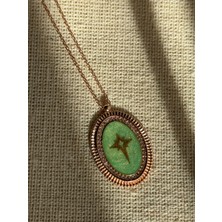 CAPO By Aytaç Yamaç 925 Ayar Gümüş Rose Gold Yeşil Mineli Sirius Yıldız Figürlü Zirkon Taşlı Madalyon Kadın Kolye
