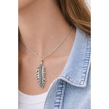 Herşey Nota Doğal Yaprak Formlu Gümüş Renk Metal Tasarım Unisex Günlük Kolye