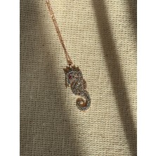 CAPO By Aytaç Yamaç 925 Ayar Gümüş Rose Gold Zirkon Taşlı Deniz Atı Kadın Kolye