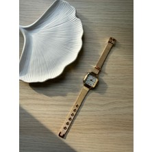 Rubsey Retro Minimal Hasır Kordon Vintage Kadın Kol Saati Altın