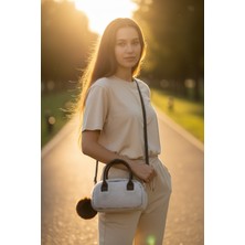 Gözde Mağazacılık Peluş Ponponlu Baget Kadın El Omuz Çanta