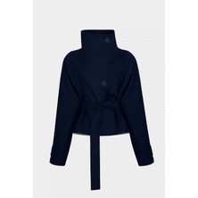 Açelya Okcu Premium Ballard Dokuma Kısa Ceket