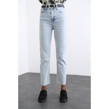 Kesik Paça Boyfit Jean