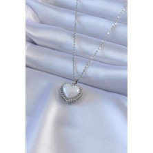 Inure Jewelry 316L Çelik Gümüş Renk Incili Kalp Model Zirkon Taşlı Kadın Kolye