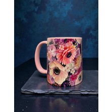 Kaygusuz Pembe Kulplu Çiçek Desenli Kupa Bardak - Renkli Çiçek Bahçesi Tasarım Hediyelik Kahve Kupası