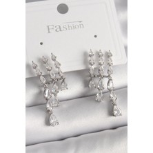 Inure Jewelry Pirinç Gümüş Renk Zirkon Taşlı Yağmur Model Kadın Küpe