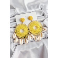 Inure Jewelry Sarı Hasır Örgü Sarmal Model Sallantılı Deniz Kabuğu Detaylı Gold Renk Kadın Küpe