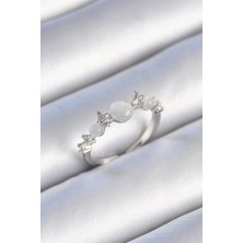 Inure Jewelry Pirinç Gümüş Renk Zirkon Taşlı Yıldız Detay Beyaz Mineli Kadın Yüzük