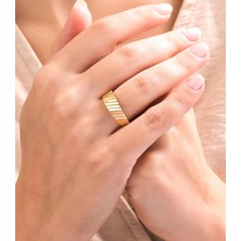 HAKAN GÜLER KUYUMCULUK  14 Ayar Altın Ajda Model Yüzük