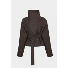 Açelya Okcu Premium Ballard Dokuma Kısa Ceket