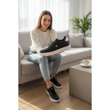 Enoch Erkek Geometrik Logo Detaylı Perfore Burunlu Yüksek Tabanlı Günlük Spor Ayakkabı Sneaker