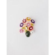 Jimmy Key Karışık Çiçek Figürlü Parlak Taşlı Incili Broş