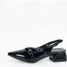 Aktaş Ayakkabı Kadın Siyah Sivri Burun Bantlı Tokalı Kısa Kalın Topuklu Abiye Ayakkabı