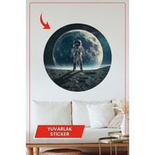 KOSS Dijital Astronot ve Ay Manzaralı Yuvarlak Sticker Uzay Temalı Dekoratif Çıkartma Ev Ofis Duvar Dekoru
