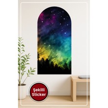 KOSS Dijital Oval Şekilli Renkli Gökyüzü Sticker Yıldızlı Gece ve Orman Silüeti Temalı Dekoratif Duvar Manzara