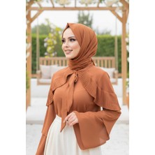 Bym Fashion Omuz Fırfır Görünümlü Yaka Bağlamalı Katlı Kol Detay Bluz 5263 Taba