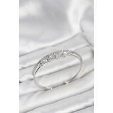 Clariss Çiçek Model Pirinç Gümüş Renk Kadın Bileklik