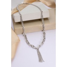 925 Ayar Gümüş Farklı Zincir Detaylı Zincir Püsküllü Kolye