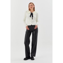 Shopping Shop İp Bağlamalı Fırfır Yaka Fitilli Body EKRU