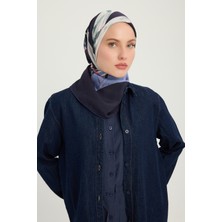 Schaless Düğümler ve Hikayeler - Lacivert - Vierra Desenli Viskon Eşarp - 90X90 cm