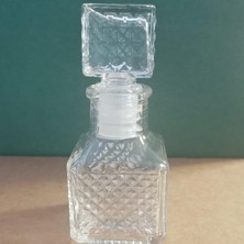 Storemax - Kare Motifli Kapaklı Cam Şişe 50 cc 1 Adet