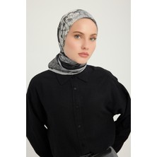 Schaless Sessiz Mevsimler - Gri - Efilia Desenli Eşarp - 90X90 cm