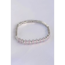 Shopwave Dila Vip Seri Pirinç Pembe Zirkon Taşlı Gümüş Renk Baget Model Bileklik 115524