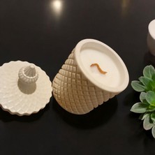 Celestia Dekoratif Kapaklı Vanilya Kokulu Mum