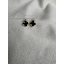 Vk Modeli Yonca Siyah Küpe