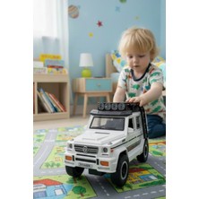 Craftivio Işıklı Müzikli Sürtmeli Lüks Beyaz Jeep Oyuncak Araba 17X10.5X7 cm