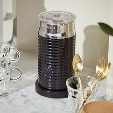 Nespresso Aeroccino 3 Süt Köpürtücü, Elektrikli Süt Köpürtücü, 120 ml Kremsi Süt Köpüğü ve 240 ml Sıcak Süt Için, Siyah