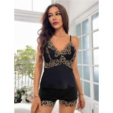 MyDora Lingerie Siyah Saten Gold Nakışlı ve Geniş Dantel Işlemeli Şortlu Takım