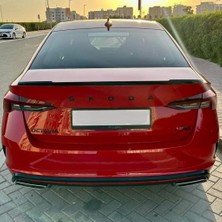 Carmind Skoda Octavia Vrs Bagaj Üstü Piano Black Spoiler 2020-