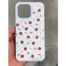 Iphone 13 Pro Max Uyumlu Çilek Desenli Telefon Kılıfı Kurdele Desenli Dikiş Detaylı Suni Deri Kılıf