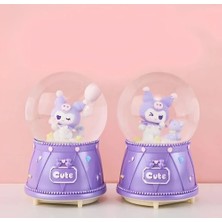 Dekofon Kuromi Işıklı Müzikli Kar Küresi Orta Boy Model 3