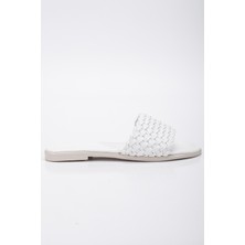 Miss Zülüf Kadın Orgun Kömfört Terlik Ev De Plajda Sokakta Her An Her Yer Ugun